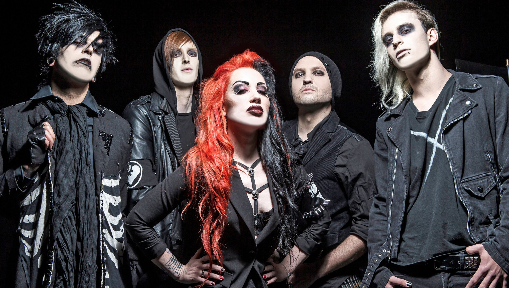 Музыка готов. New years Day группа. Исполнитель: New years Day. New years Day Motionless. Готы группа.