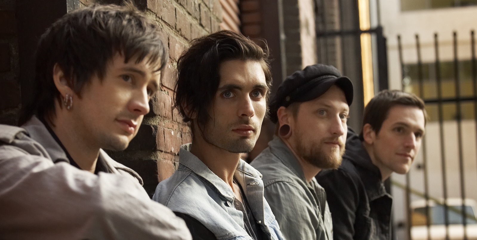 ALLAMERICAN REJECTS Share New LP Title? AlteRock