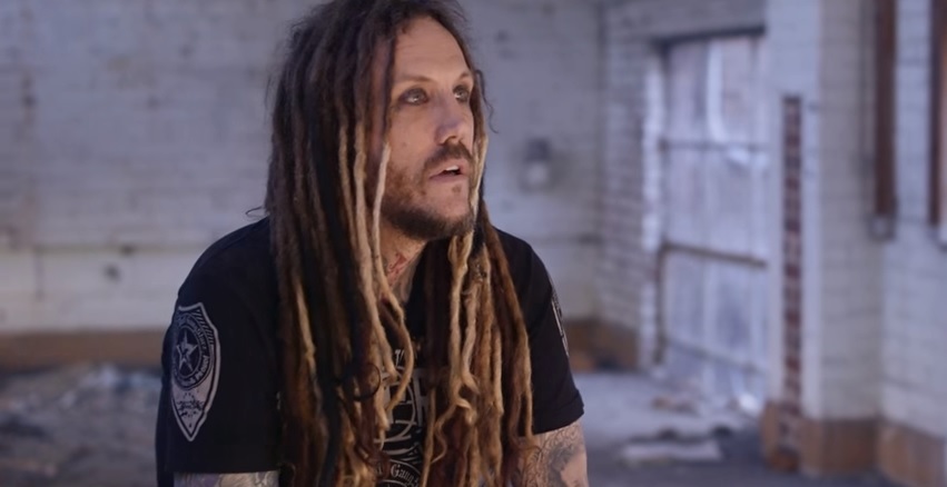 KORN guiatirst Brian Welch