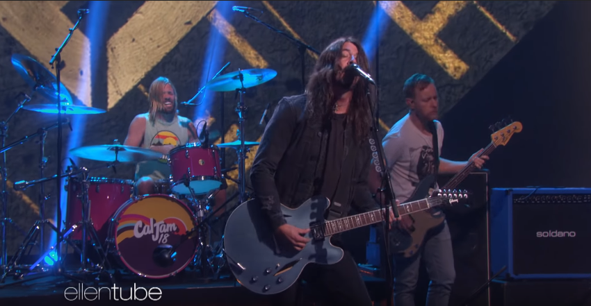 FOO FIGHTERS perform 'The Line' on Ellen