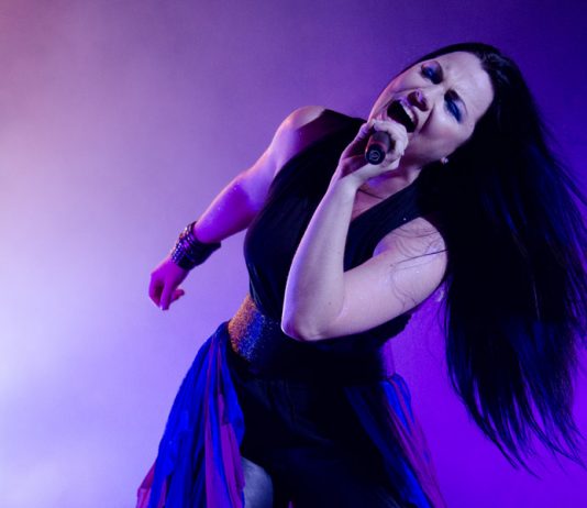 Evanescence Amy Lee live