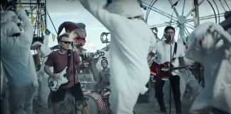 BLINK-182 release single 'Edging' with Tom DeLonge