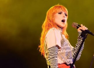 Paramore Hayley Williams live