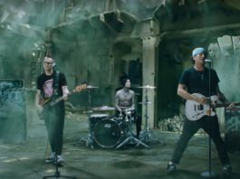 Blink-182 'One More Time' music video