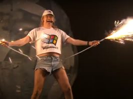 windows95man shoots fireworks from his pants